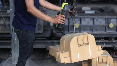 Filling mold with sand in CI casting foundry. Stock Footage 252569098