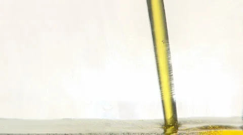 FILLING OIL BOTTLE Stock-Footage 981948