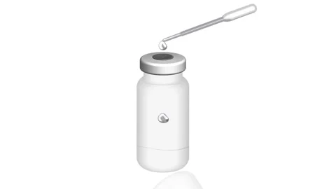 Filling Up Vaccine Bottle Vidéo 158758013
