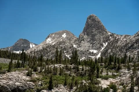 Fin Dome Rises Over The Rae Lakes Basin In Kings Canyon Stock Photos