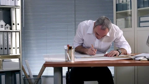 The final adjustment of the drawing Stock Footage 72025259