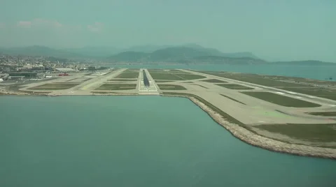 Final Approach. Video stock 46051463