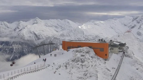 Final cable car station on Mt. Stubnerkogel Stock Footage 71414062