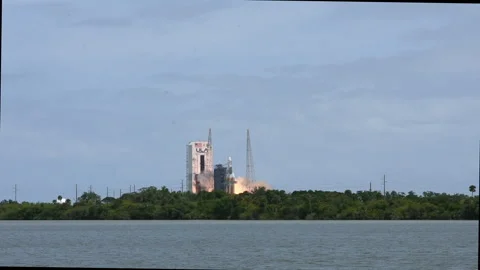 Final Delta IV Heavy Rocket Launch Liftoff Stock Footage 272165485