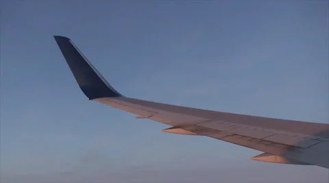 Final Descent Into Paris' Charles de Gaulle International Airport Stockbeeldmateriaal 42316780