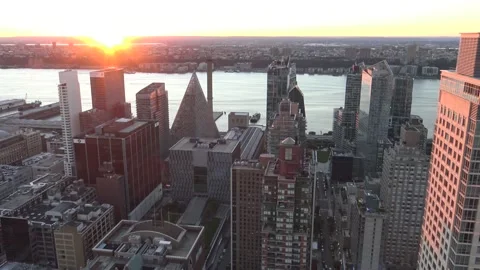 The final part of a sunset over New Jersey with pyramid building and highway  Stock Footage 161272839