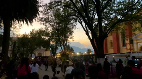 Final scene of the dia de muertos parade in Chiapas Mexico Stock-Footage 164824287