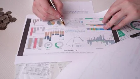 Finance analyzing close Foto stock