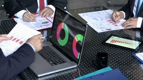 Finance Meeting Stock-Footage 210489262