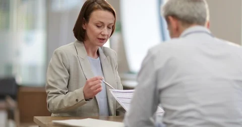 Financial advisor meeting with client Stock Footage 86527599