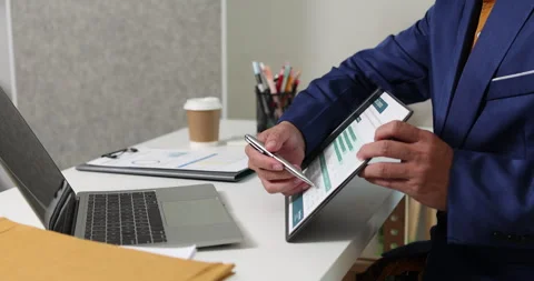 Financial data analysis and business performance evaluation help professionals Stock Footage 347356997
