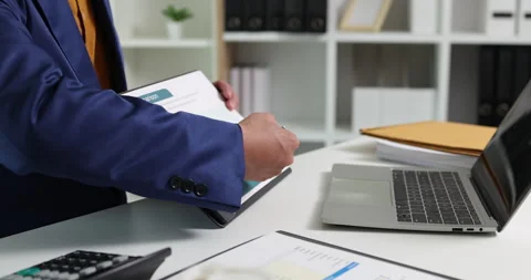 Financial data analysis and business performance evaluation help professionals Stock Footage 347357301