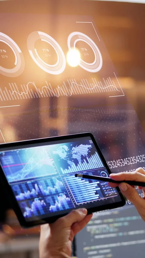 Financial Data Analyst using Analytics Dashboard Video stock 256351210