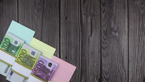 Financial or wealth management concept with USD and Euro bills. Stop motion Vídeo Stock 149586201
