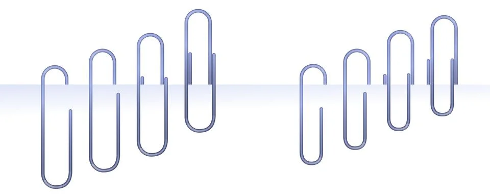 Find the differences puzzle with blue paper clips for kids brain activity Illustrazione stock