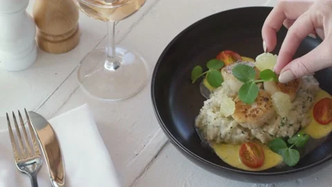 Fine dining 2 - 4k Video stock 162176817