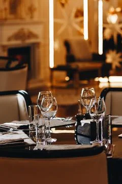 Fine restaurant dinner table place setting Stock Photos