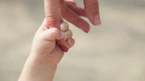 Finger in hand 51128346
