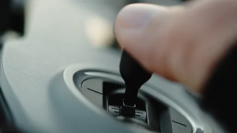 Finger moving joystick of remote controller Видео 238741862