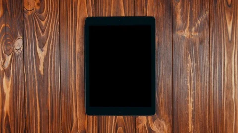 A Finger Swipes On a Tablet Screen With Alpha Channel. Swipe Down Side Gesture Vídeo Stock 72185609