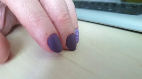 Fingers drumming on the table Stock-Footage 102159178