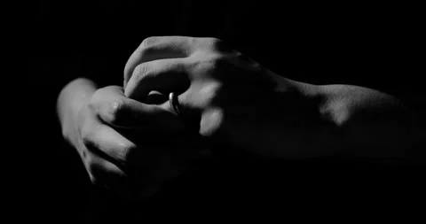 Fingers twirl the wedding ring Video stock 131718704