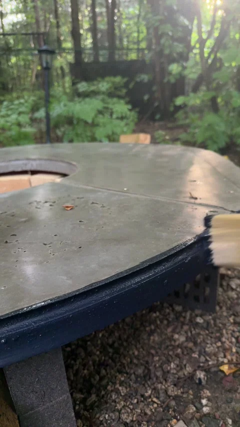 Finished Round Concrete Tabletop for DIY Garden Fire Pit Vidéo 342002155