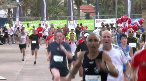 Finishing a marathon 2 Stock Footage 692756