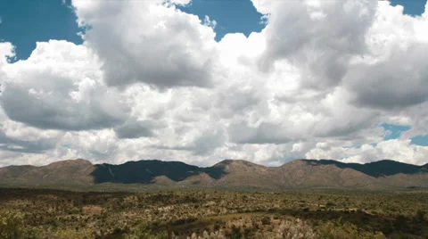 Finkenstein clouds approaching looking south 2 Stockbeeldmateriaal 34017474