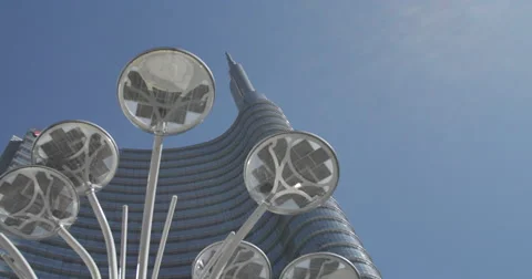 Fiore artemide e una torre largo 1 Stock Footage 49058737