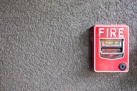 Fire alarm switch on the wall, powerful emergency equipment for industrial .. Stock-Fotos