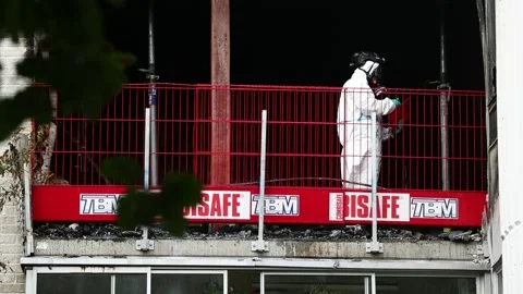 Fire, apartment building Stock Footage 196936181