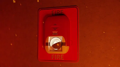 Fire Bell Ringing 2 Stockbeeldmateriaal 314676527