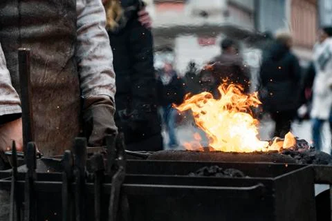 Fire of blacksmith in the blacksmith's workshop Stockfoto's