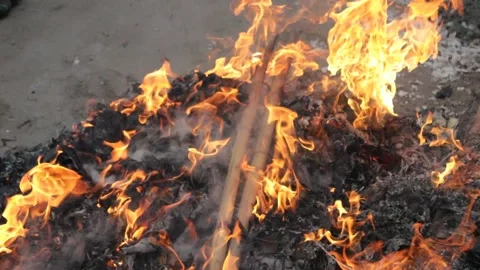 Fire burning  over street 스톡 동영상 132522405