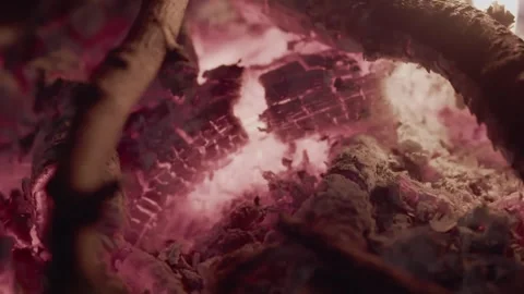 The fire burns in the night Video stock 246979438