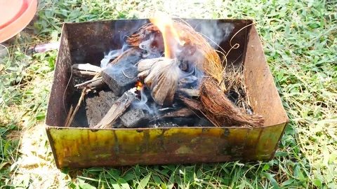 Fire for cooking or bbq, grill with charcoal. Видео 70188396