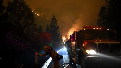 Fire Crew 7 fighting wildfire Stock Footage 296364148