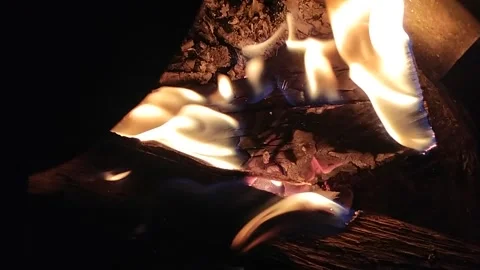 Fire in darkness slow mo Vidéo 240837384