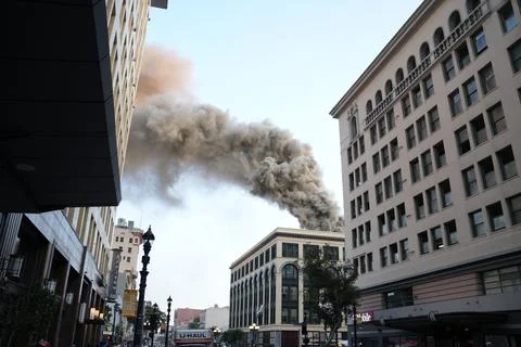 Fire During Comic Con 2024 Stock-Fotos