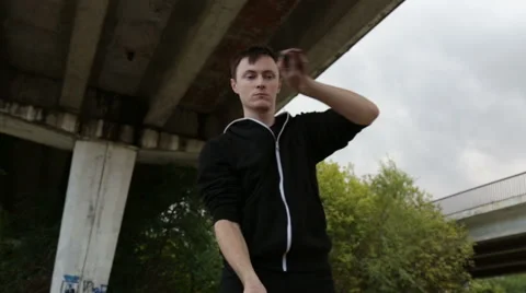 The fire eater, the rotation of fireballs Stock Footage 67959230