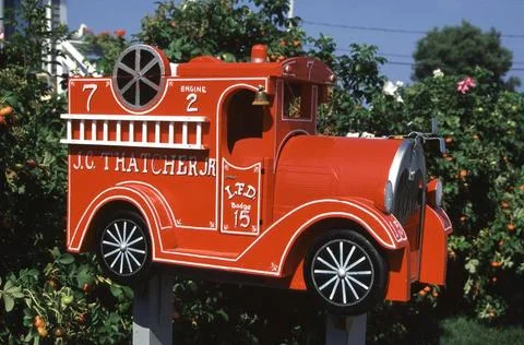  Fire engine post box, Massachusetts, New England, USA CAP/MEL MEL/ Copyri... Stock Photos