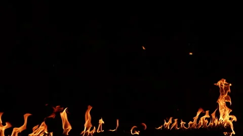 Fire erupts from a damaged gas pipe 스톡 동영상 324520539