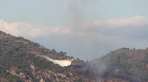 Fire Fighting Airplane Working Stock-Footage 68389198