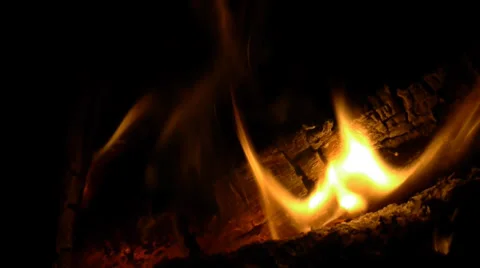 Fire in fireplace 스톡 동영상 32352014