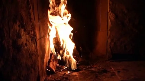 Fire in fireplace Stockbeeldmateriaal 81177081