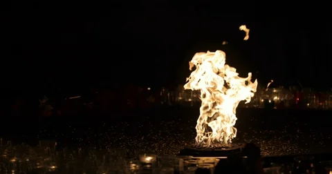 Fire flame close up loopable - Stock Video. Loopable flame. Gas fire burns Video stock 75554438