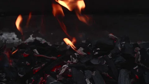 Fire, flames, burning embers of charcoal. Vídeo Stock 276227702