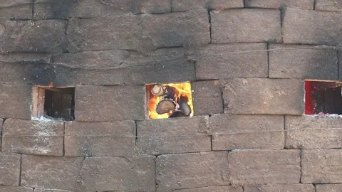 Fire 库存影片 337308074
