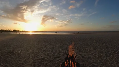 Fire to gather friends on the beach during sunset. Stock Footage 227137494